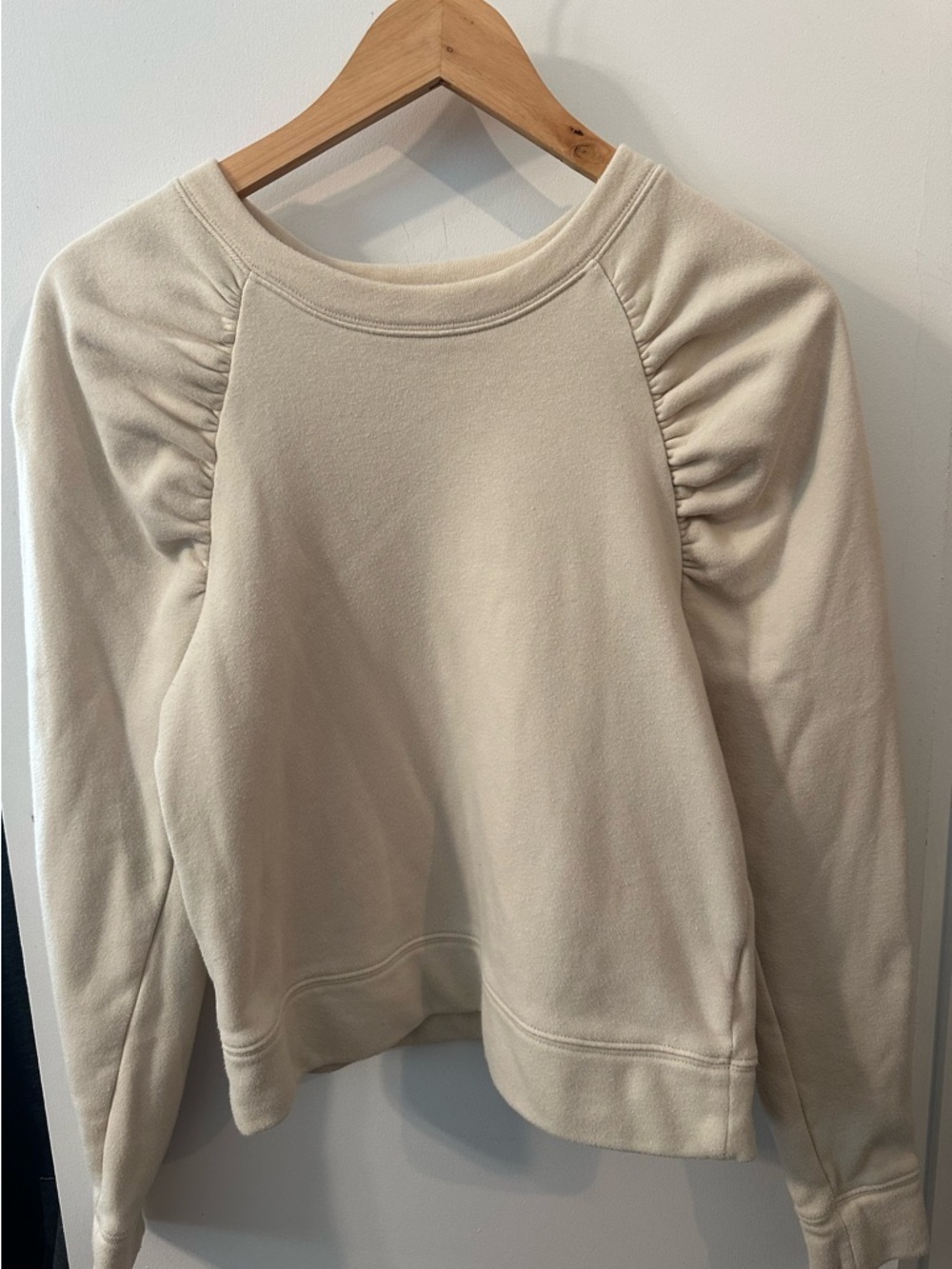 Ruched Express Sweatshirt in XS